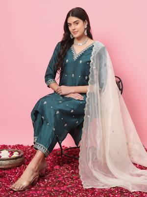   women kurta and trousers pant set silk blend 1