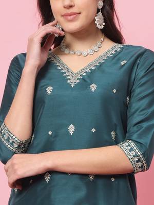   women kurta and trousers pant set silk blend 4