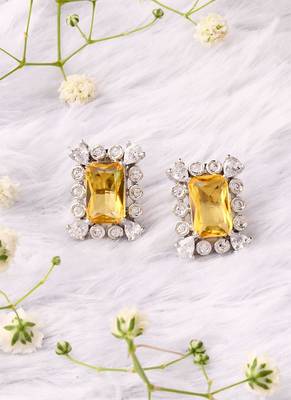 Square Shape Pendant With Matching Earrings 3