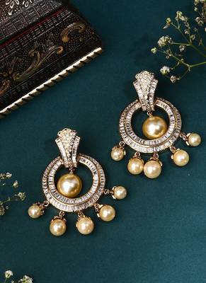 Yellow Gold Circular Earrings 1