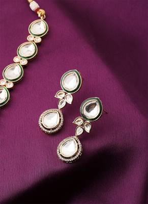 Floral Necklace Set With Earrings 2