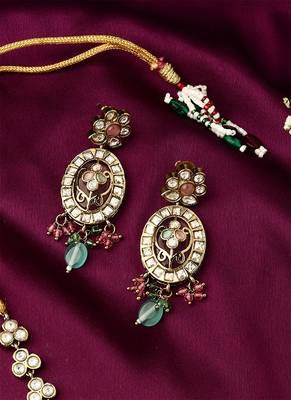 Multicolour Necklace Set With Round Stone And Earrings 3