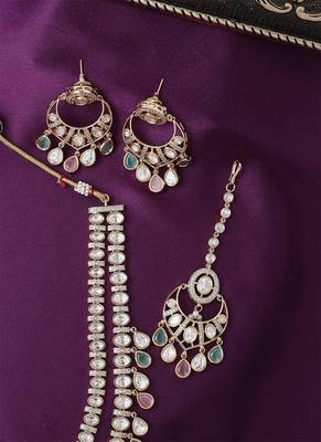 Multicolour Dual Layered Necklace Set With Green And Pink Stones 2