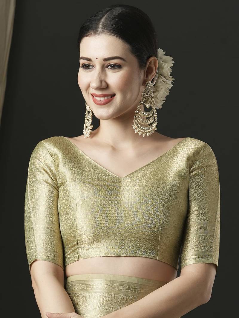 Pure Organza Saree Woven Zari Magic With Rich Paisley Pallu