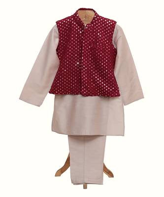 Grey and maroon embroidered chanderi silk kurta pyjama set 1
