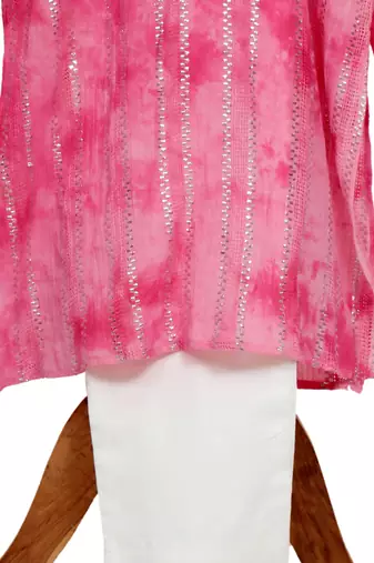 Pink printed cotton kurta pyjama set