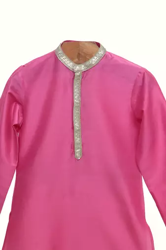 Pink embroidered chanderi silk kurta pyjama set