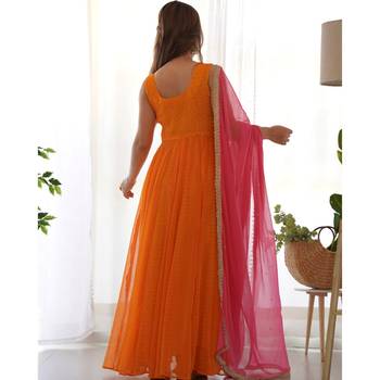 Yellow leheriya angrakha anarkali pant set with dupatta 3