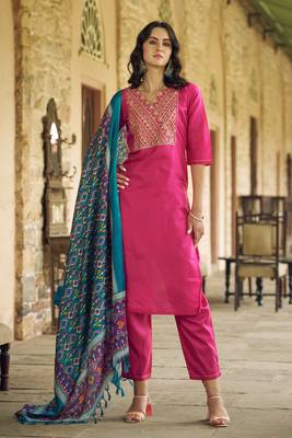   women kurta and trousers pant set silk blend 1