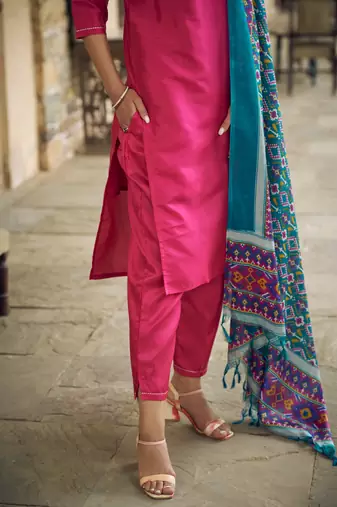   women kurta and trousers pant set silk blend
