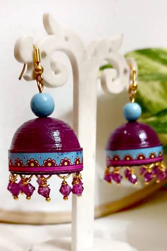 Quilled hanging  jhumkas 10