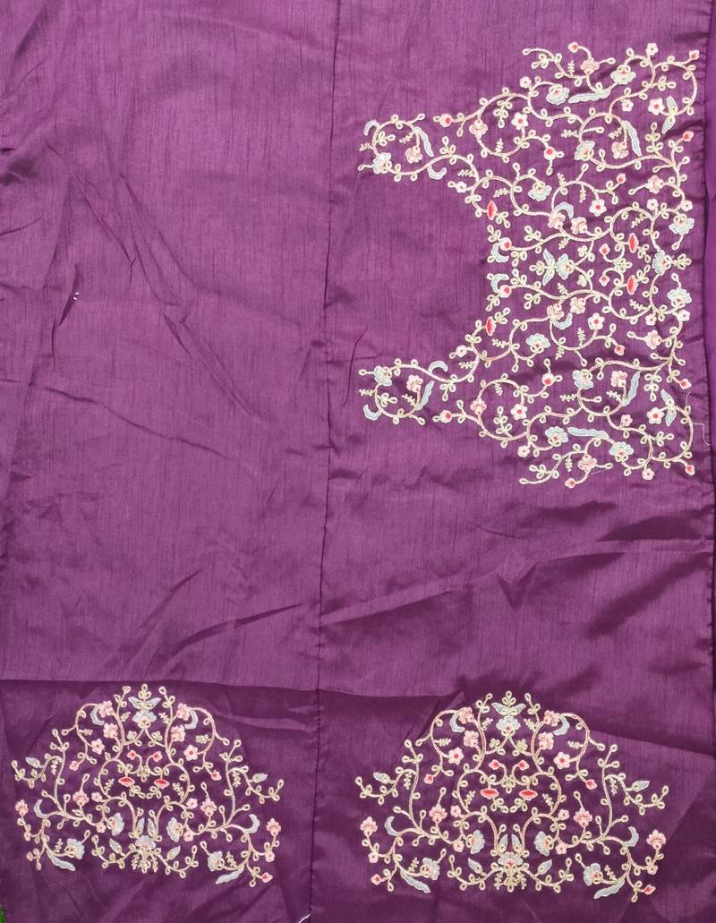 Purple Silk blend Embroidered Saree With Blouse 