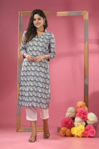 Black printed crepe kurta