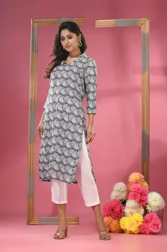 Black printed crepe kurta