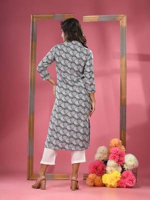 Black printed crepe kurta 4