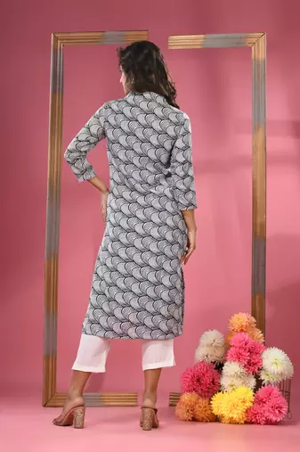 Black printed crepe kurta