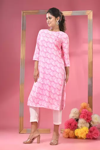 Pink printed crepe kurta