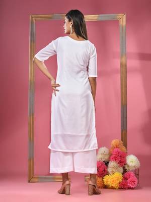 White rayon solid kurta 4