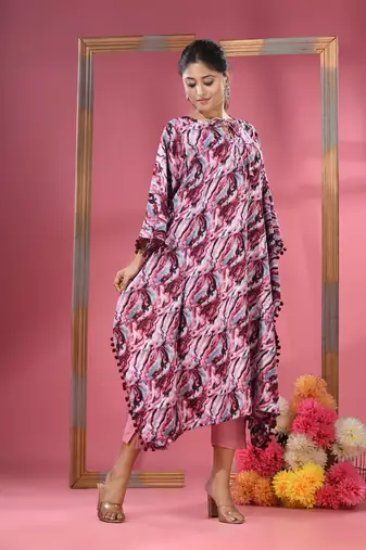 Multicolour printed dola silk kaftan kurta