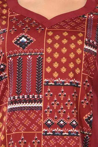 Maroon crepe printed kurta