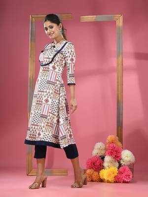 White crepe printed kurta 3