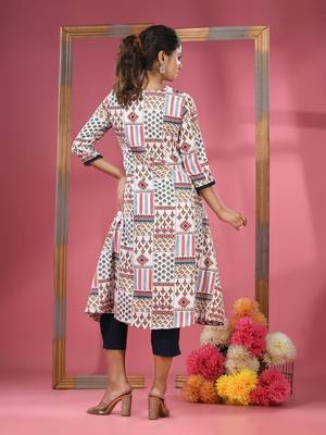 White crepe printed kurta 4