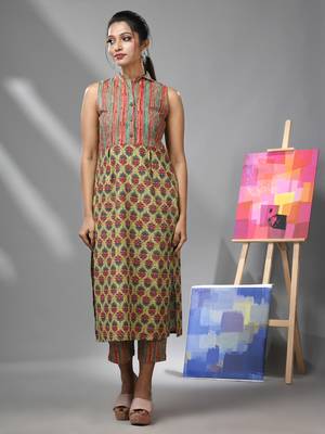 Green cotton kurta with ethnic print & stripes 2