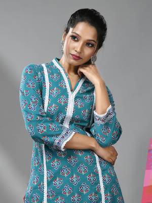 Sea green cotton floral printed kurta with lace 2