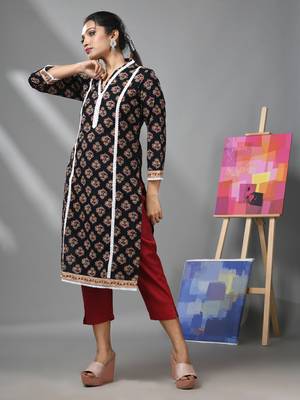 Black cotton floral printed kurta with lace 3
