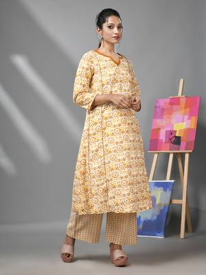 White & mustard yellow cotton kurta with ethnic prints 3