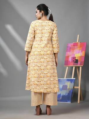 White & mustard yellow cotton kurta with ethnic prints 4