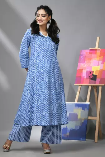 Blue cotton kurta with ethnic prints