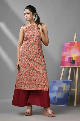 Red cotton paisley printed kurta with noodle straps