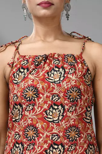 Dark red cotton floral printed kurta with noodle straps