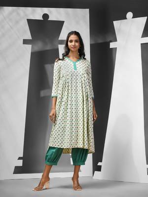 Off white cotton kurta with printed motifs 1