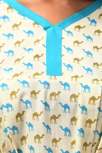Off white cotton kurta with printed motifs