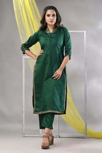 Green satin solid straight kurta