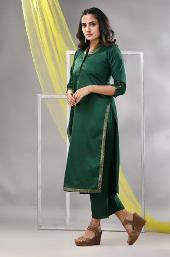 Green satin solid straight kurta