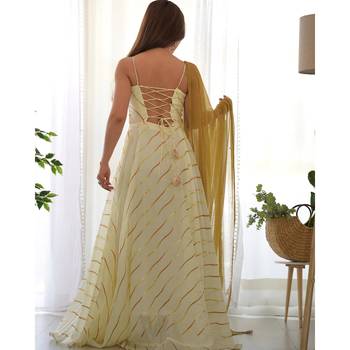 Cream bandhani anarkali kurta with dupatta 2