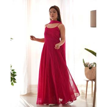 Magenta bandhani anarkali kurta with dupatta 3
