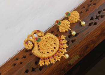 Designer matte finish peacock pendant pet 2