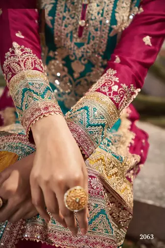 Teal and maroon embroidered viscose chinon salwar suit
