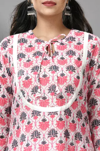 Cream & white cotton floral printed kurta