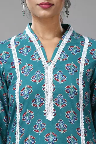 Sea green cotton floral printed kurta with lace