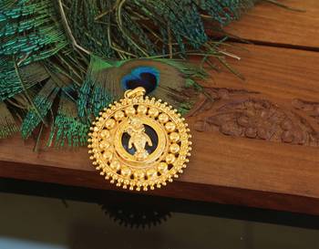 Kerala style gold plated palakka krishna pendant 2