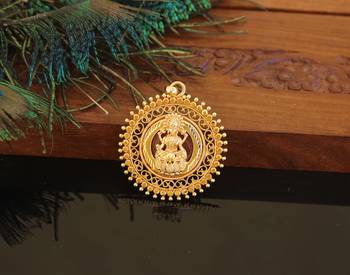 Kerala style gold plated palakka lakshmi pendant 1