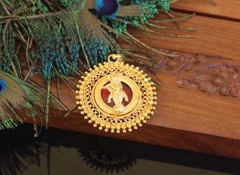 Kerala style gold plated palakka krishna pendant 2