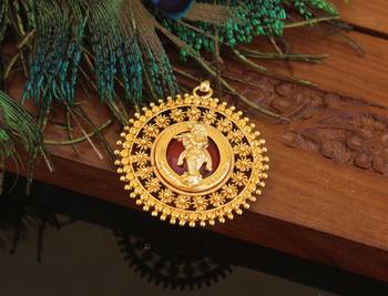 Kerala style gold plated palakka krishna pendant 2