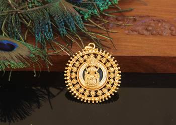Kerala style gold plated palakka lakshmi pendant 1