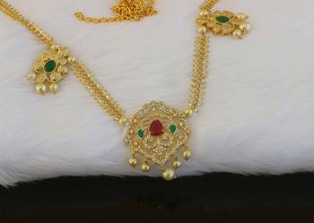Designer gold plated hip chain 1